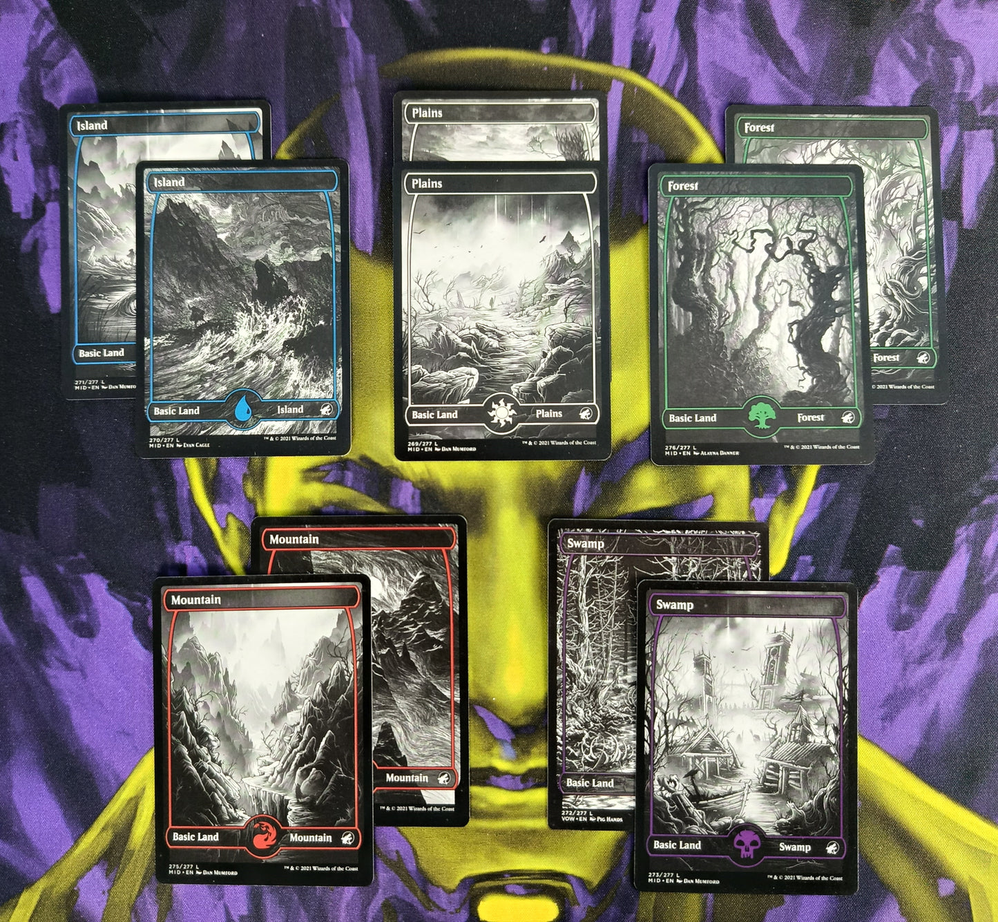 Set 10 Tierras Básicas Full Art de Innistrad: Cacería de Medianoche